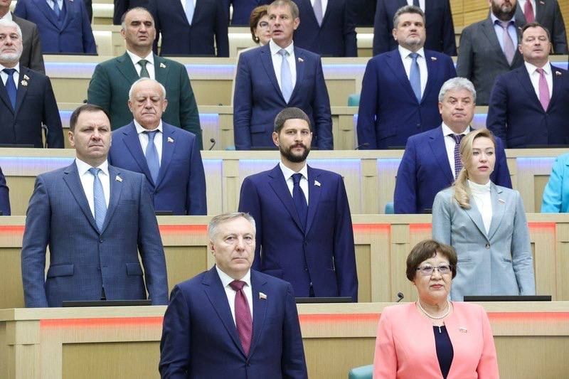 Александр Волошин: #пленарноезаседание_СФ. Сегодня в Совете Федерации прошло очередное пленарное заседание под председательством Валентины Ивановны Матвиенко Александр Волошин: #пленарноезаседание_СФ. Сегодня в Совете Федерации прошло очередное пленарное заседание под председательством Валентины Ивановны Матвиенко
