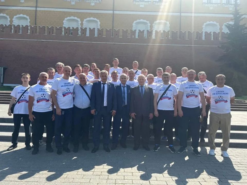 Участники проекта «Старшее поколение» ГБУ «ЦФЗН Спорт для всех» в составе сборной команды ДНР выступили на Всероссийском турнире по футболу среди ветеранов, посвящённом Дню России Участники проекта «Старшее поколение» ГБУ «ЦФЗН Спорт для всех» в составе сборной команды ДНР выступили на Всероссийском турнире по футболу среди ветеранов, посвящённом Дню России