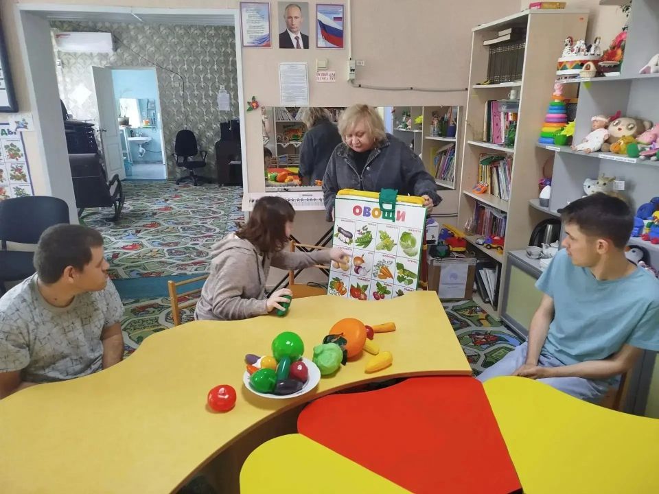Юные снежнянцы познают мир через игру и творчество Юные снежнянцы познают мир через игру и творчество