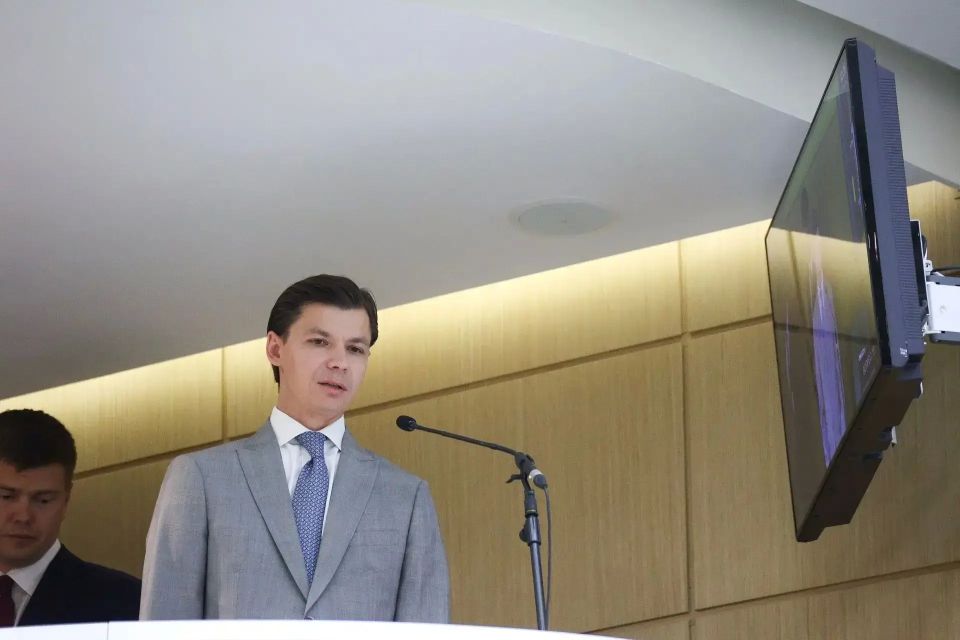 Совет Федерации одобрил федеральный закон о наделении ФРТ полномочиями по распоряжению имуществом Фонда в воссоединенных регионах Совет Федерации одобрил федеральный закон о наделении ФРТ полномочиями по распоряжению имуществом Фонда в воссоединенных регионах