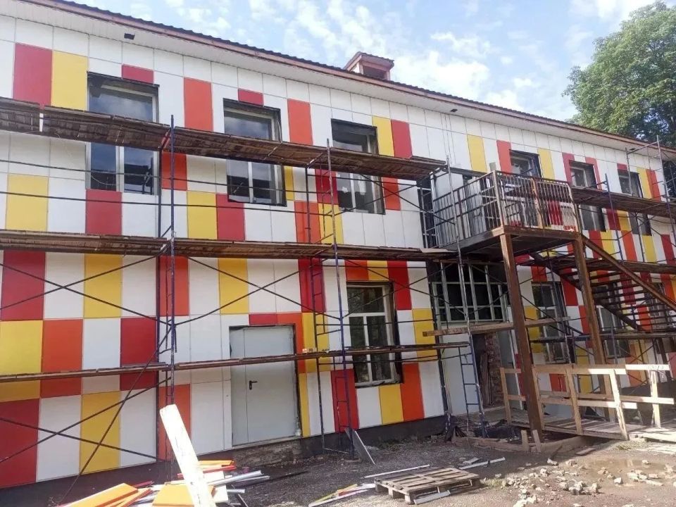 Новая жизнь старой школы: Марьяновка меняется вместе с Единой Россией