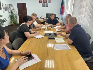 Сегодня, 18 июня 2026 года, Глава Новоазовского муниципального округа Василий Овчаров провел оперативное совещание по рабочим вопросам с участием заместителей Главы и руководителей структурных подразделений Администрации...