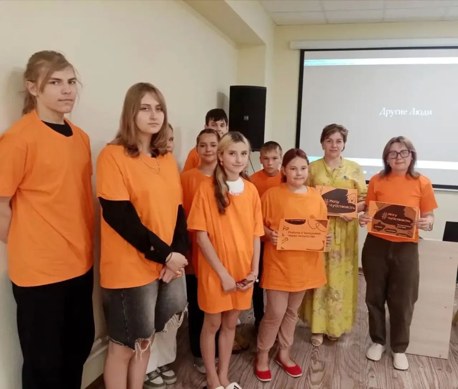 В Дебальцево обсудили фильм «Добрые люди»: в рамках проекта «Могу чувствовать» В Дебальцево обсудили фильм «Добрые люди»: в рамках проекта «Могу чувствовать»