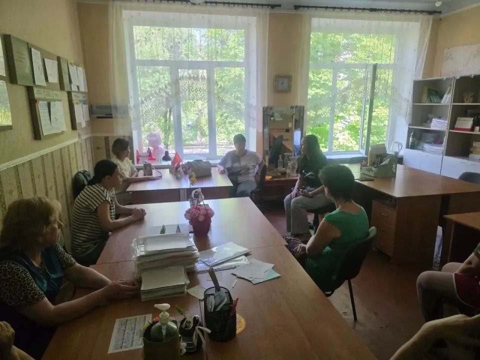 Денис Зубов: Встреча с трудовым коллективом Денис Зубов: Встреча с трудовым коллективом