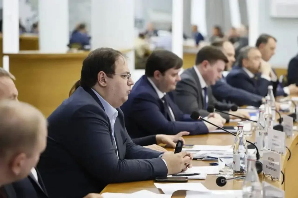 В Калмыкии состоялся ежегодный семинар-совещание на тему "О практике и задачах органов исполнительной власти субъектов Российской Федерации по реализации Стратегии государственной национальной политики Российской Федерации" В Калмыкии состоялся ежегодный семинар-совещание на тему "О практике и задачах органов исполнительной власти субъектов Российской Федерации по реализации Стратегии государственной национальной политики Российской Федерации"