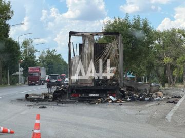 Дрон ВСУ атаковал грузовик с товарами на въезде в Мариуполь этой ночью