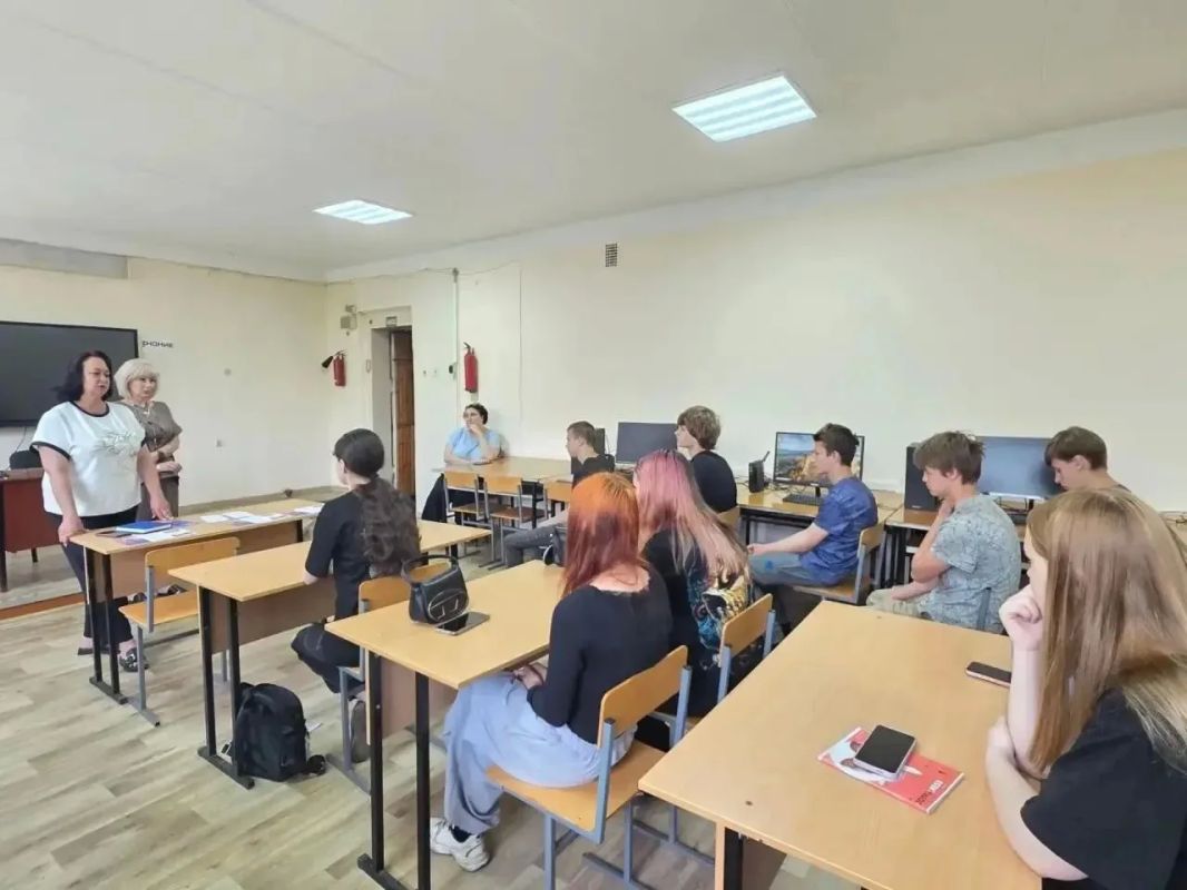 «ОТ ТЕОРИИ К ПРАКТИКЕ»: ВСТРЕЧА СО СТУДЕНТАМИ В РАМКАХ ПРОФОРИЕНТАЦИОННОЙ РАБОТЫ ФИЛИАЛА «СНЕЖНОЕТЕПЛОСЕТЬ» «ОТ ТЕОРИИ К ПРАКТИКЕ»: ВСТРЕЧА СО СТУДЕНТАМИ В РАМКАХ ПРОФОРИЕНТАЦИОННОЙ РАБОТЫ ФИЛИАЛА «СНЕЖНОЕТЕПЛОСЕТЬ»