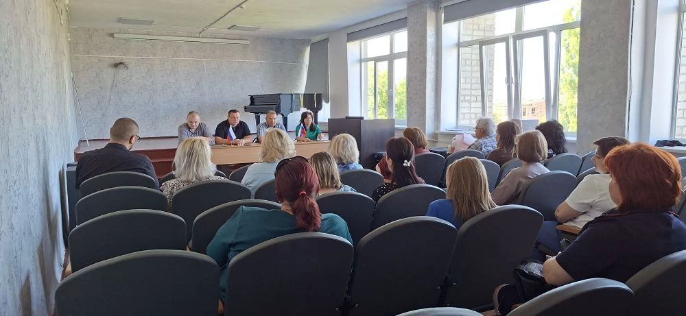 Денис Зубов: Аппаратное совещание в городском округе Иловайск Денис Зубов: Аппаратное совещание в городском округе Иловайск