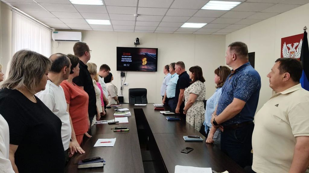 Сегодня в 12:15 по московскому времени, в День памяти и скорби, одновременно по всей стране прошла Общероссийская акция «Минута молчания» в память о погибших в Великой Отечественной войне