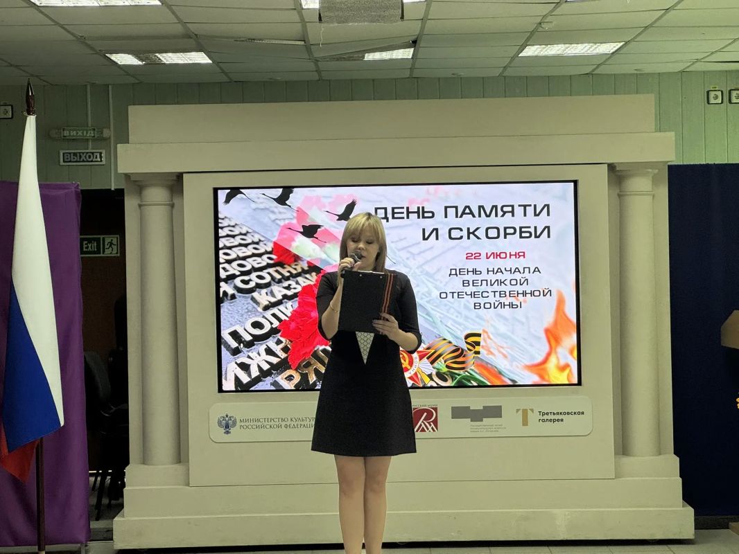 В Мангуше почтили память павших в Великой Отечественной войне В Мангуше почтили память павших в Великой Отечественной войне