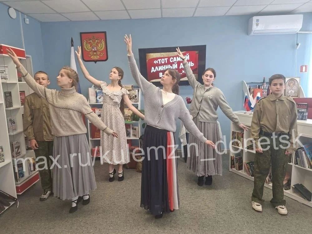 Ко Дню памяти и скорби учреждения культуры нашего города провели ряд мероприятий, посвященных трагической дате начала Великой Отечественной войны Ко Дню памяти и скорби учреждения культуры нашего города провели ряд мероприятий, посвященных трагической дате начала Великой Отечественной войны