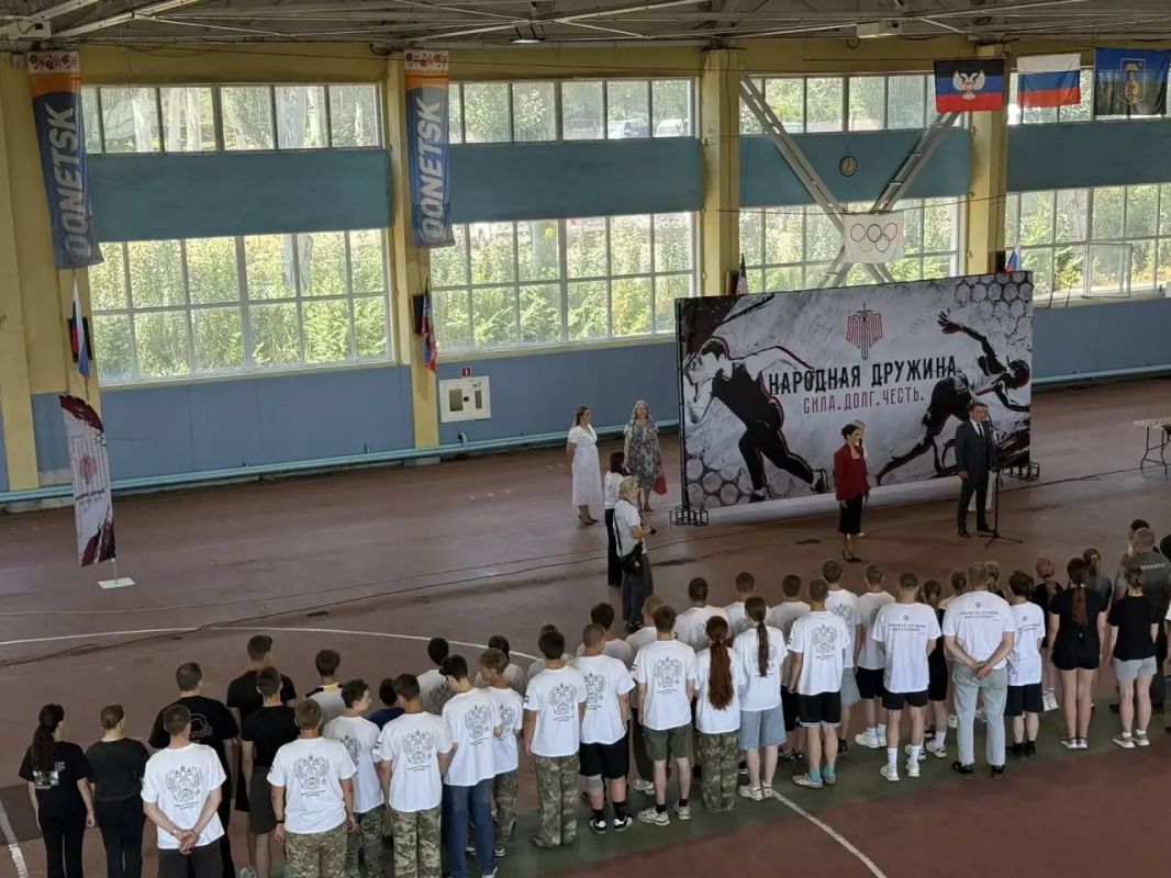 Принял участие с сыном и курсантами филиала Центра «ВОИН» в забеге посвященному годовщине начала Великой Отечественной Войны! Принял участие с сыном и курсантами филиала Центра «ВОИН» в забеге посвященному годовщине начала Великой Отечественной Войны!