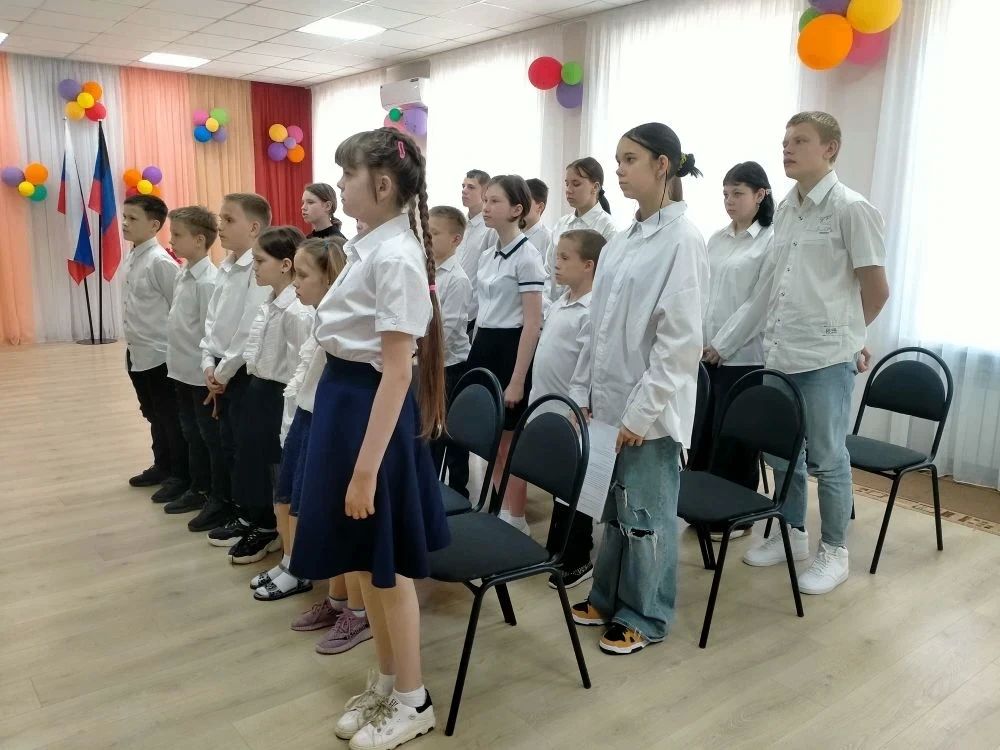В Шахтерске прошла тематическая программа «День скорби и памяти» В Шахтерске прошла тематическая программа «День скорби и памяти»
