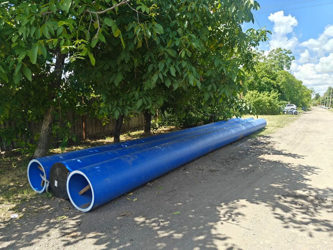 В городском округе Снежное в рамках специального инфраструктурного проекта ведутся работы по замене водовода диаметром 630 мм на улице Советская, в районе ЦНС «Софьино-Бродская» В городском округе Снежное в рамках специального инфраструктурного проекта ведутся работы по замене водовода диаметром 630 мм на улице Советская, в районе ЦНС «Софьино-Бродская»