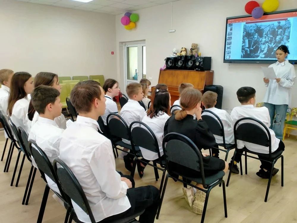 В Шахтерске прошла тематическая программа «День скорби и памяти» В Шахтерске прошла тематическая программа «День скорби и памяти»
