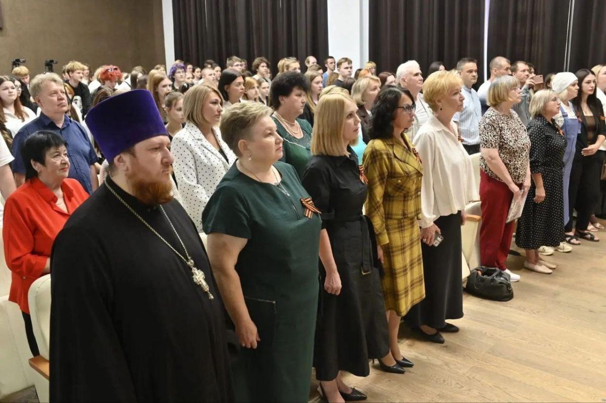 ПОСОЛ КУЛЬТУРЫ СЖР ПРИНЯЛА УЧАСТИЕ ВО ВСЕРОССИЙСКОЙ АКЦИИ "В ЕДИНСТВЕ – НАША СИЛА!" ПОСОЛ КУЛЬТУРЫ СЖР ПРИНЯЛА УЧАСТИЕ ВО ВСЕРОССИЙСКОЙ АКЦИИ "В ЕДИНСТВЕ – НАША СИЛА!"