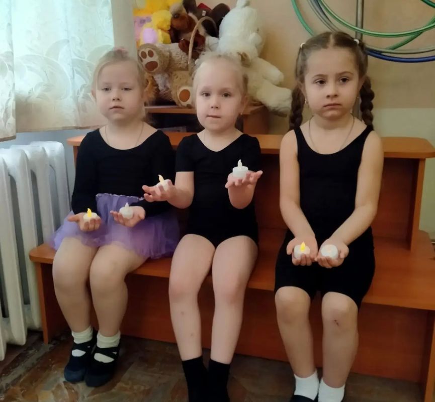 22 июня 2026 года в России отмечается День памяти и скорби — в этот день 85 лет назад началась Великая Отечественная война, которая унесла жизни 27 миллионов советских граждан 22 июня 2026 года в России отмечается День памяти и скорби — в этот день 85 лет назад началась Великая Отечественная война, которая унесла жизни 27 миллионов советских граждан