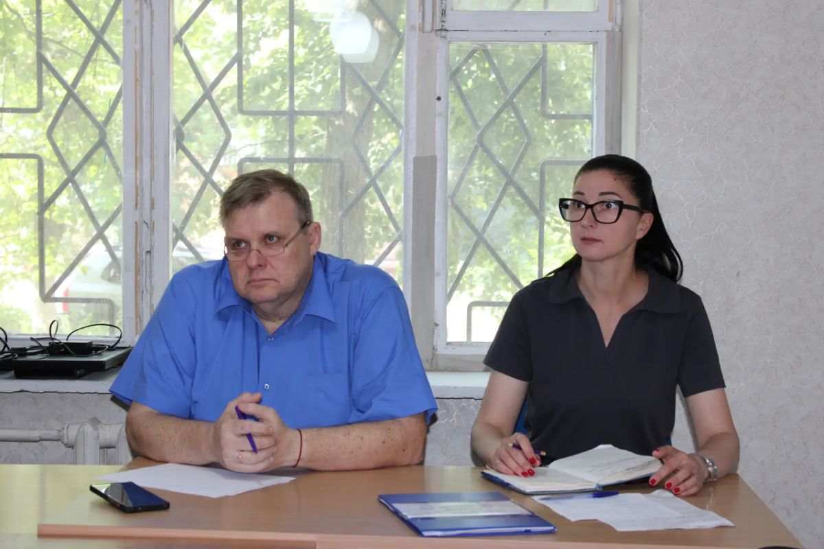 Заместитель главы администрации городского округа Горловка Алексей Ивахненко провел прием граждан Заместитель главы администрации городского округа Горловка Алексей Ивахненко провел прием граждан