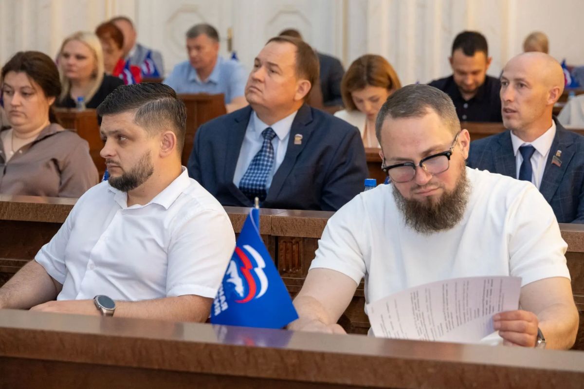 В ходе пленарного заседания депутаты Народного Совета ДНР приняли ряд важных решений в социальной сфере В ходе пленарного заседания депутаты Народного Совета ДНР приняли ряд важных решений в социальной сфере