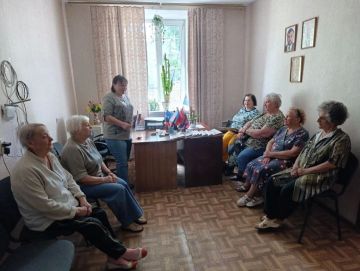 На очередном заседании Совета женщин города участницы обсудили текущие вопросы работы женского актива, уделив особое внимание организации культурной и оздоровительной программы для женщин города, а также их участию в...