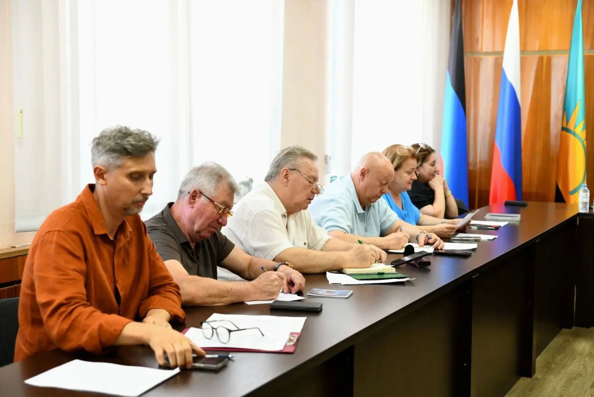 Провела очередной штаб по здравоохранению, на котором подробно остановились на самых важных для города направлениях Провела очередной штаб по здравоохранению, на котором подробно остановились на самых важных для города направлениях
