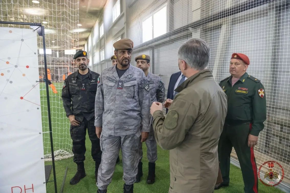 Представители Национальной гвардии Объединенных Арабских Эмиратов ознакомились с деятельностью подразделений Росгвардии в столичном регионе Представители Национальной гвардии Объединенных Арабских Эмиратов ознакомились с деятельностью подразделений Росгвардии в столичном регионе