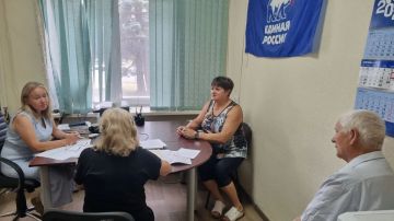 Сегодня депутат Мангушского муниципального совета, заместитель фракции Всероссийской политической партии «ЕДИНАЯ РОССИЯ» в Мангушском муниципальном совете Донецкой Народной Республики Долинская Светлана Ивановна провела...