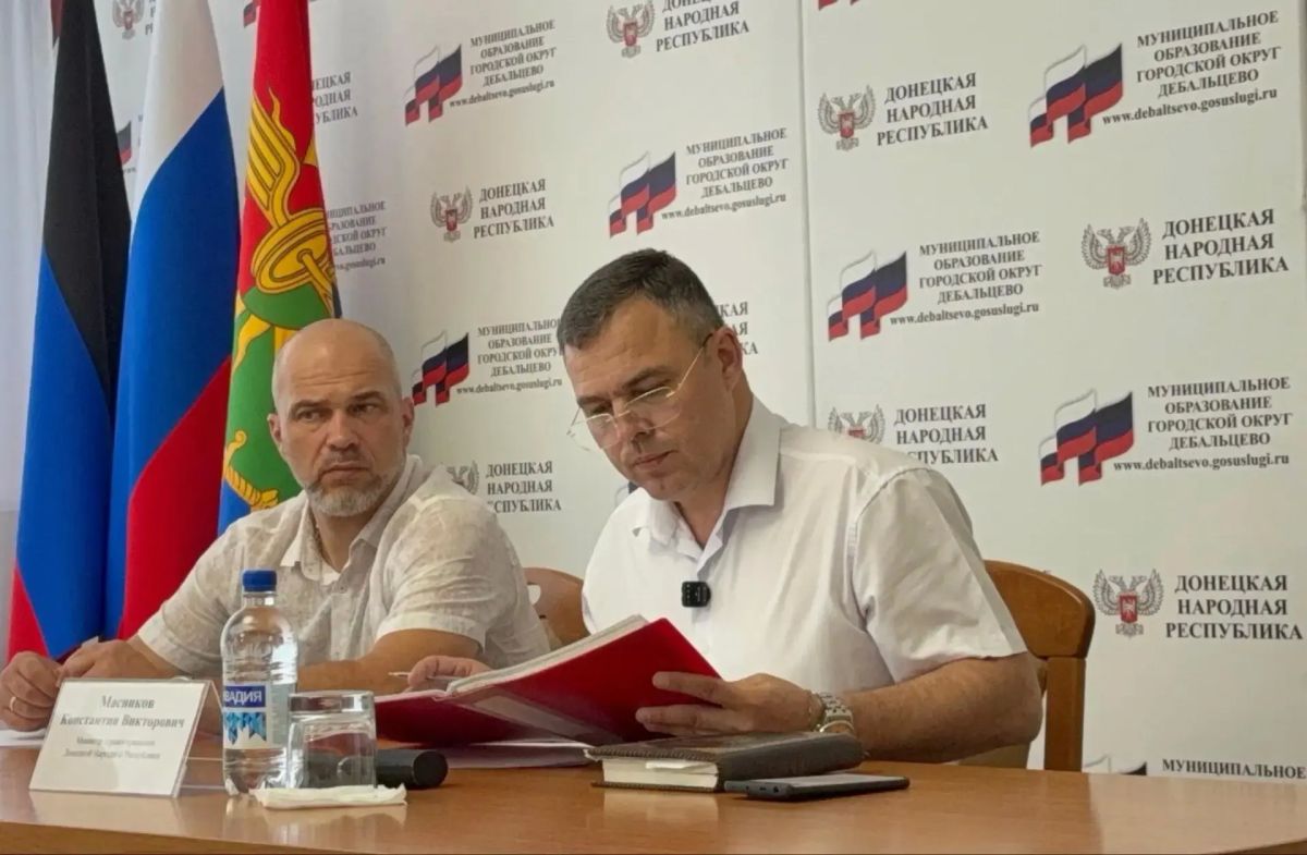 Дебальцево: Желновач и Масников обсудили здравоохранение в муниципалитете Дебальцево: Желновач и Масников обсудили здравоохранение в муниципалитете