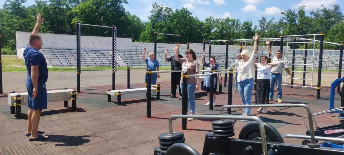 «Спортивный Донбасс» в Шахтёрске: день олимпийских достижений и зарядка с чемпионом мира «Спортивный Донбасс» в Шахтёрске: день олимпийских достижений и зарядка с чемпионом мира