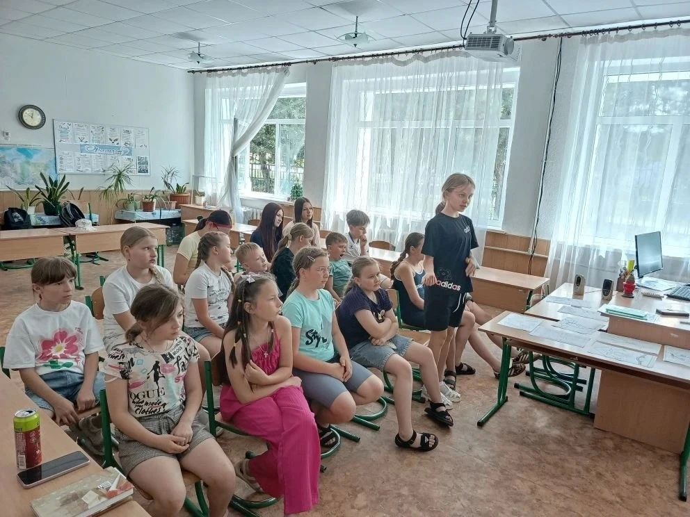 От просвещения к осознанному выбору: как в лагерях Докучаевска учат противостоять наркозависимости От просвещения к осознанному выбору: как в лагерях Докучаевска учат противостоять наркозависимости