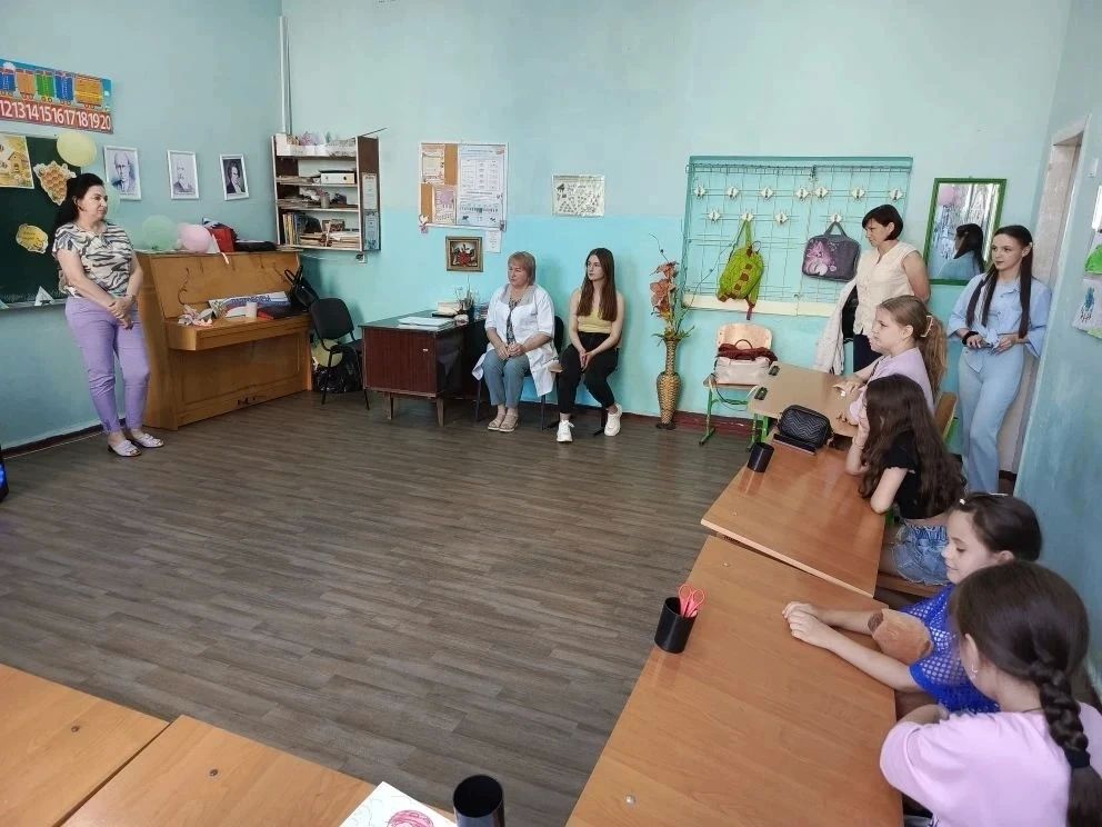 От просвещения к осознанному выбору: как в лагерях Докучаевска учат противостоять наркозависимости От просвещения к осознанному выбору: как в лагерях Докучаевска учат противостоять наркозависимости