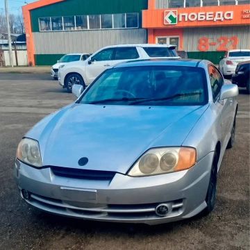 420 �.p. Hyundai Coupe, 2004 �.�