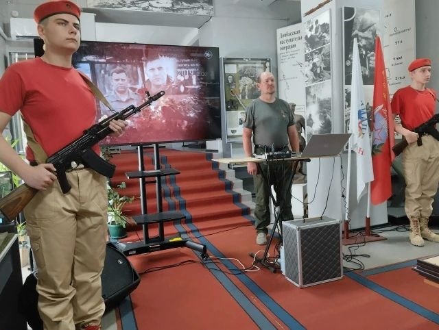 В стенах МБУ «Снежнянский музей боевой славы» состоялась торжественная встреча, посвященная Дню ветеранов боевых действий В стенах МБУ «Снежнянский музей боевой славы» состоялась торжественная встреча, посвященная Дню ветеранов боевых действий
