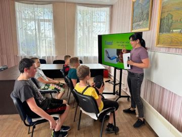 "Курить — здоровью вредить": в Новозарьевке прошел проблемно-тематический час