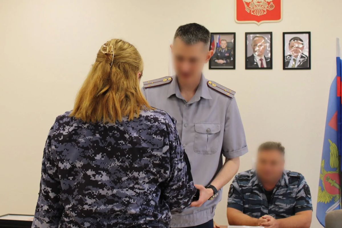 В исправительных учреждениях ГУФСИН России по ДНР прошли мероприятия для личного состава в честь Дня сотрудника службы охраны УИС В исправительных учреждениях ГУФСИН России по ДНР прошли мероприятия для личного состава в честь Дня сотрудника службы охраны УИС