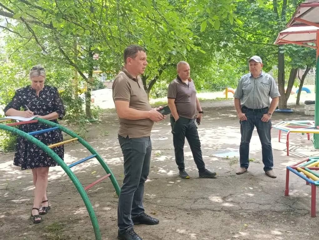 В Снежном состоялась встреча с жителями по вопросу водоснабжения