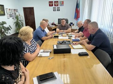 Сегодня, 2 июля 2026 года, Глава Новоазовского муниципального округа Василий Овчаров провел оперативное совещание по рабочим вопросам с участием заместителей Главы и руководителей структурных подразделений Администрации...