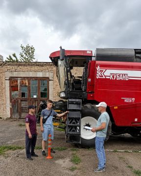Будущие механизаторы подтвердили квалификацию в Амвросиевском многопрофильном техникуме