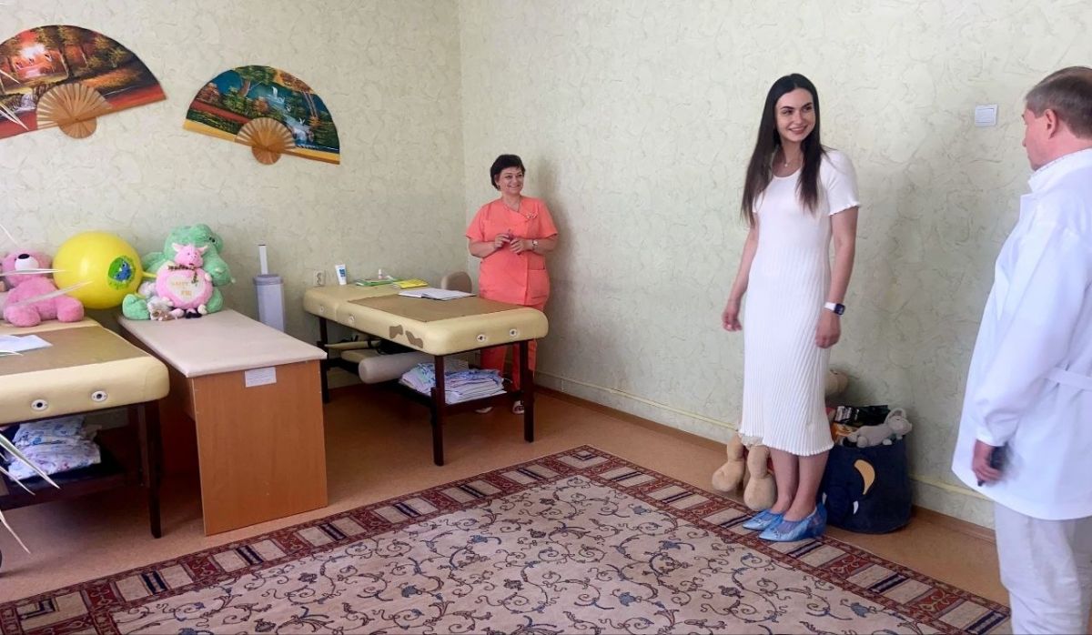 Уполномоченный по правам ребенка в ДНР посетила специализированный дом ребенка «Родничок» в Донецке Уполномоченный по правам ребенка в ДНР посетила специализированный дом ребенка «Родничок» в Донецке