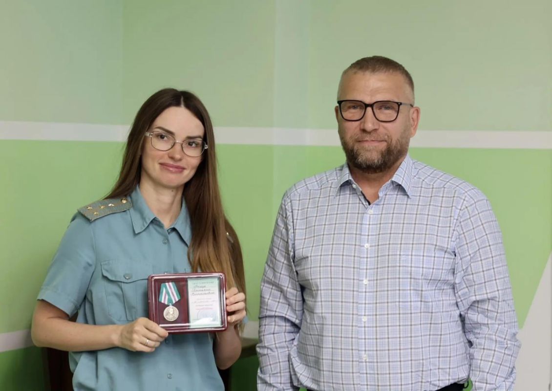 Атаки дронов на трассы ДНР, награждение таможенников, приговор предателям: о главном на 3 июля 2026 года Атаки дронов на трассы ДНР, награждение таможенников, приговор предателям: о главном на 3 июля 2026 года