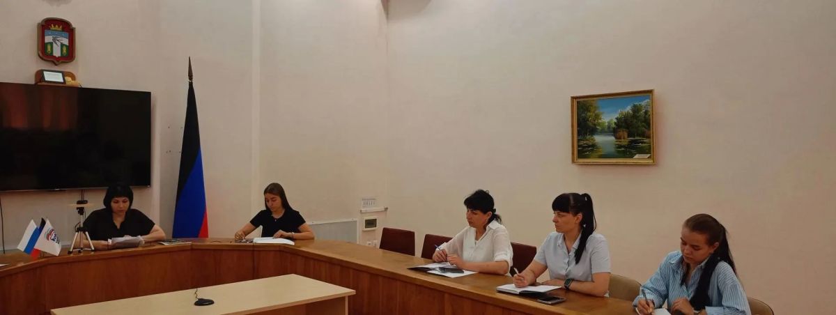 Наталья Великодная: Провели заседание антитеррористической комиссии, на которой рассмотрели вопросы: