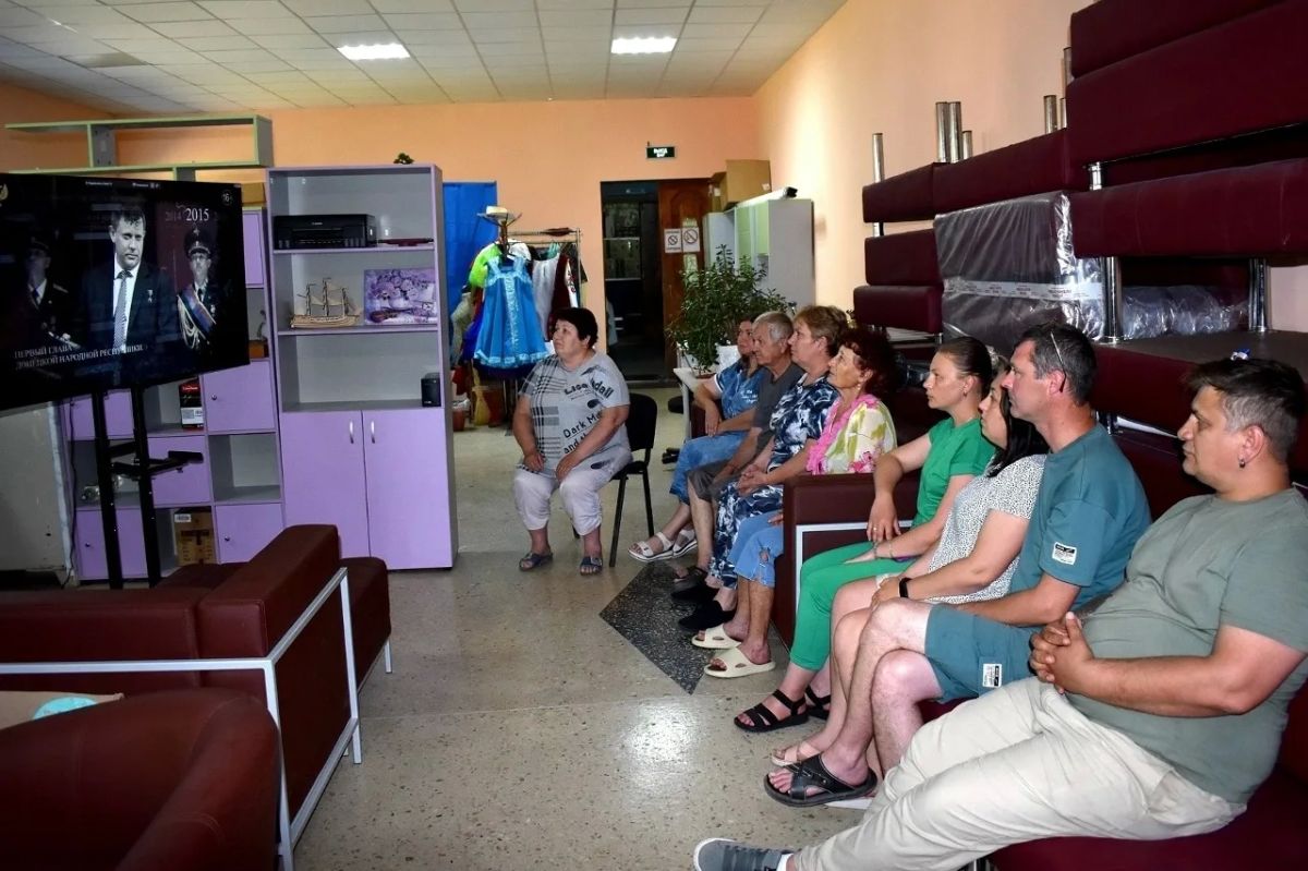 Связь поколений и память в сердце: Новоазовский муниципальный округ отметил День ветеранов боевых действий Связь поколений и память в сердце: Новоазовский муниципальный округ отметил День ветеранов боевых действий