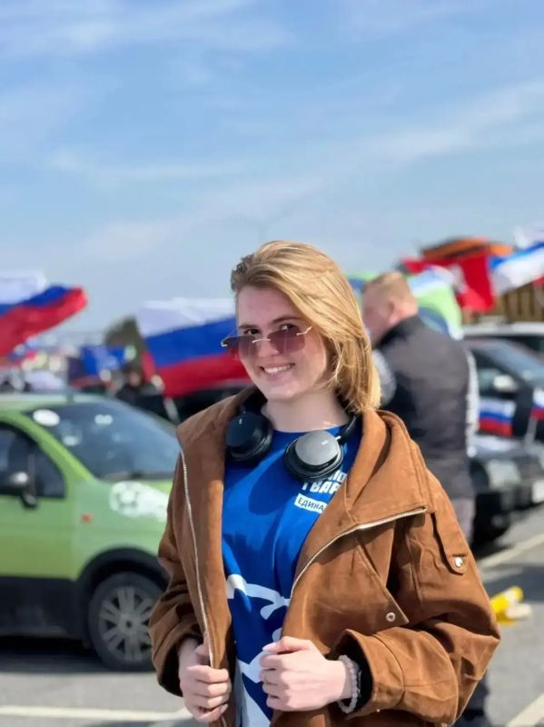 Михаил Развожаев: Сегодня 12 лет севастопольскому региональному отделению «Молодой Гвардии Единой России» Михаил Развожаев: Сегодня 12 лет севастопольскому региональному отделению «Молодой Гвардии Единой России»