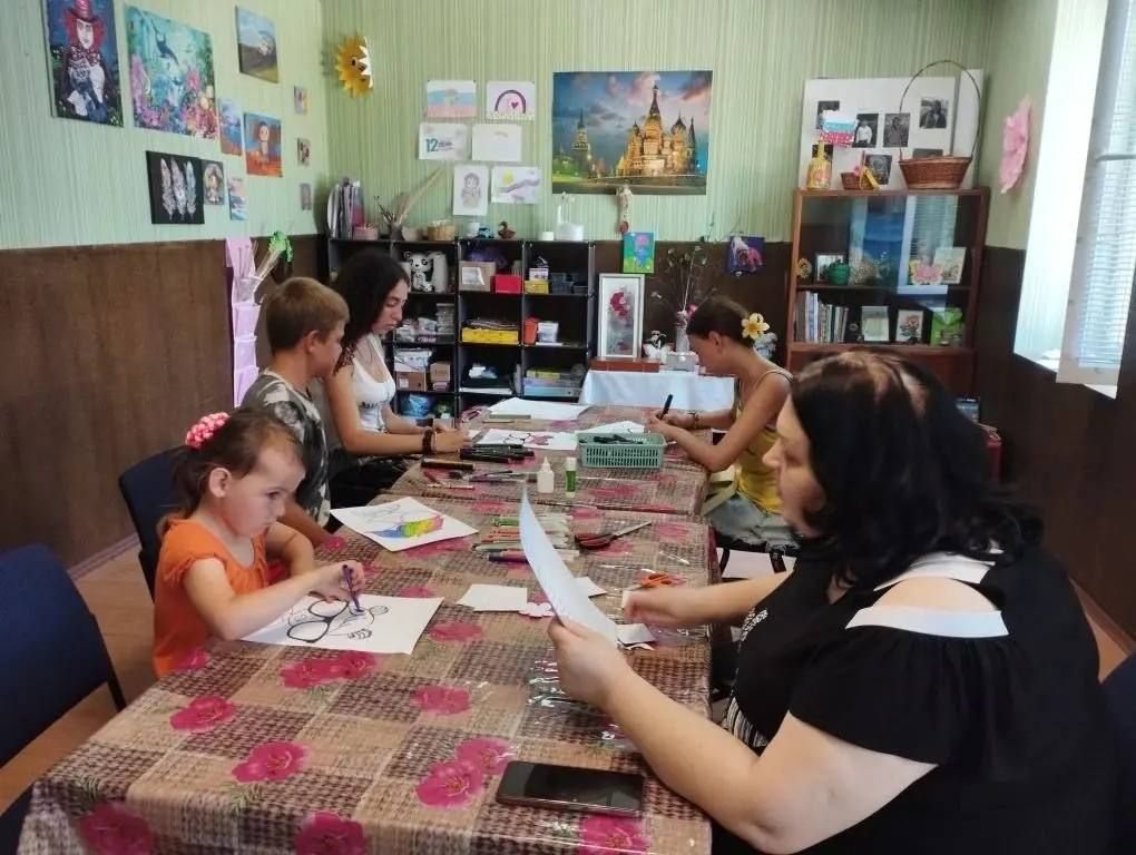 Семья глазами детей: тепло и искренность в каждом штрихе! Семья глазами детей: тепло и искренность в каждом штрихе!