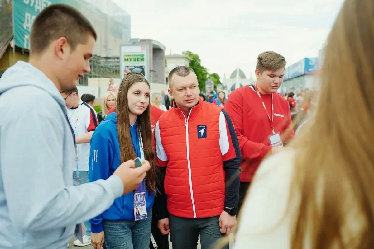 5 команд из ДНР выиграли 1,4 млн рублей в Конкурсе первичных отделений Движения Первых 5 команд из ДНР выиграли 1,4 млн рублей в Конкурсе первичных отделений Движения Первых