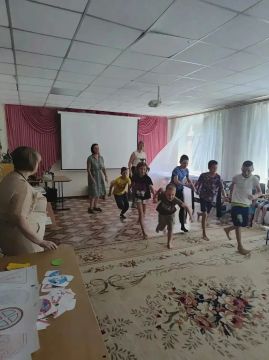 В Горловке провели учебное мероприятие о ПДД в социально-реабилитационном центра для несовершеннолетних