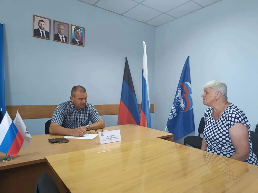 Прием граждан. Сегодня, 7 июля, в общественной приемной Всероссийской политической партии «Единая Россия» состоялся прием граждан, который провел временно исполняющий полномочия главы муниципального образования городской... Прием граждан. Сегодня, 7 июля, в общественной приемной Всероссийской политической партии «Единая Россия» состоялся прием граждан, который провел временно исполняющий полномочия главы муниципального образования городской...