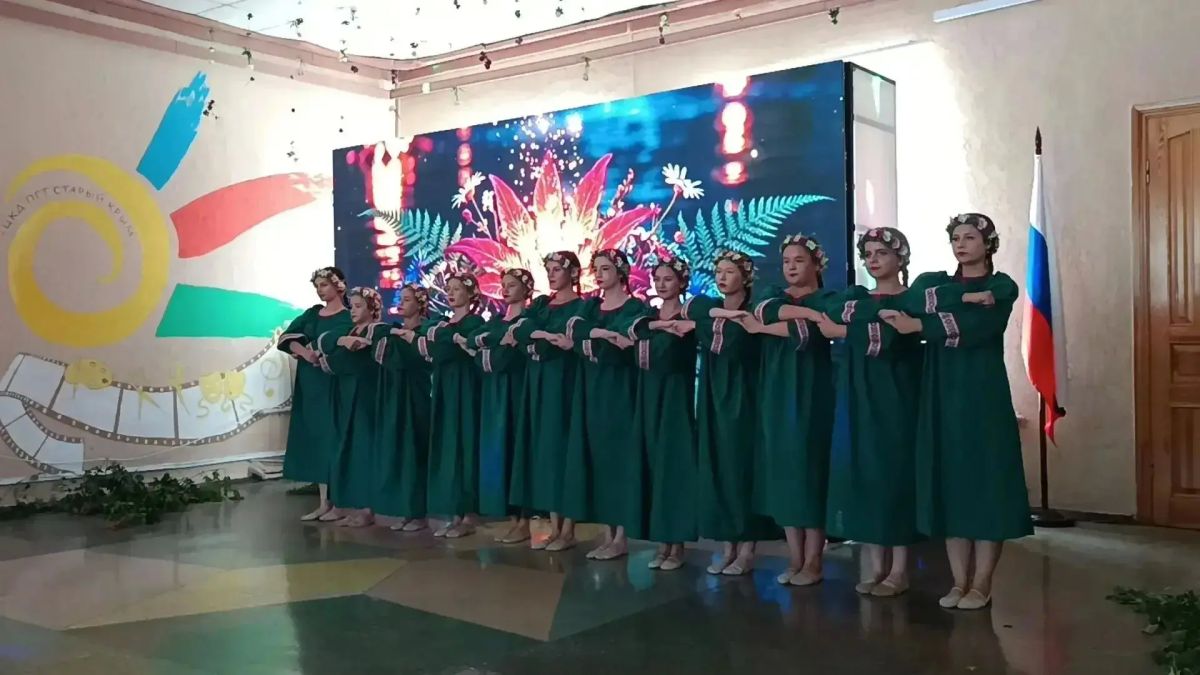 Жители Старого Крыма прикоснулись к славянским традициям Жители Старого Крыма прикоснулись к славянским традициям