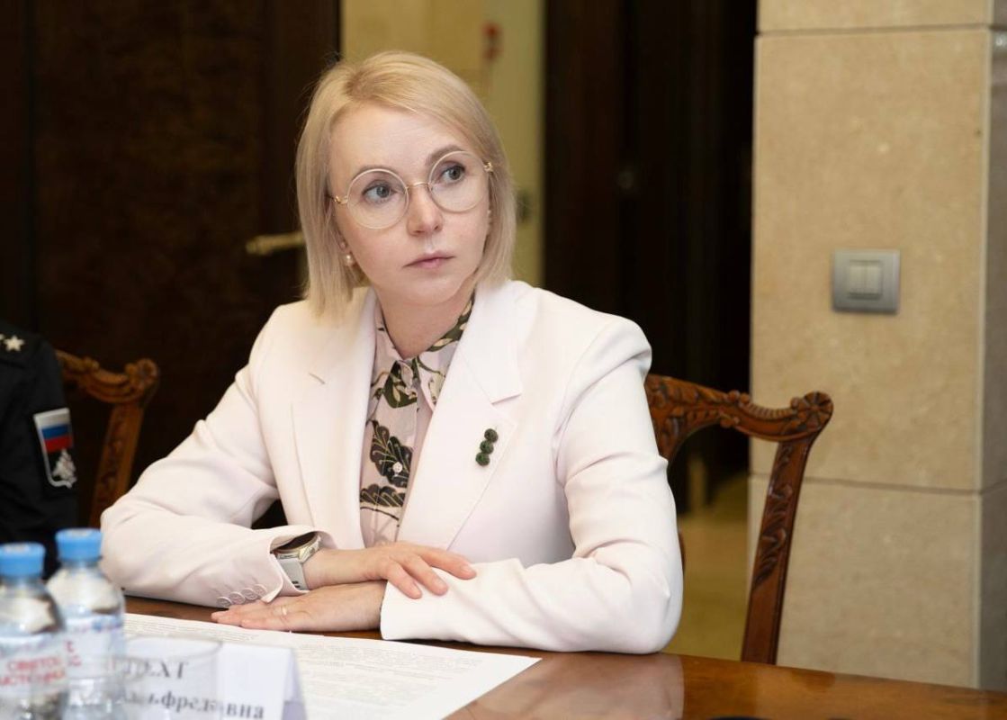 Статс-секретарь – заместитель Министра обороны РФ, председатель фонда «Защитники Отечества» Анна Цивилева провела рабочую встречу с губернатором Ненецкого автономного округа Ириной Гехт Статс-секретарь – заместитель Министра обороны РФ, председатель фонда «Защитники Отечества» Анна Цивилева провела рабочую встречу с губернатором Ненецкого автономного округа Ириной Гехт