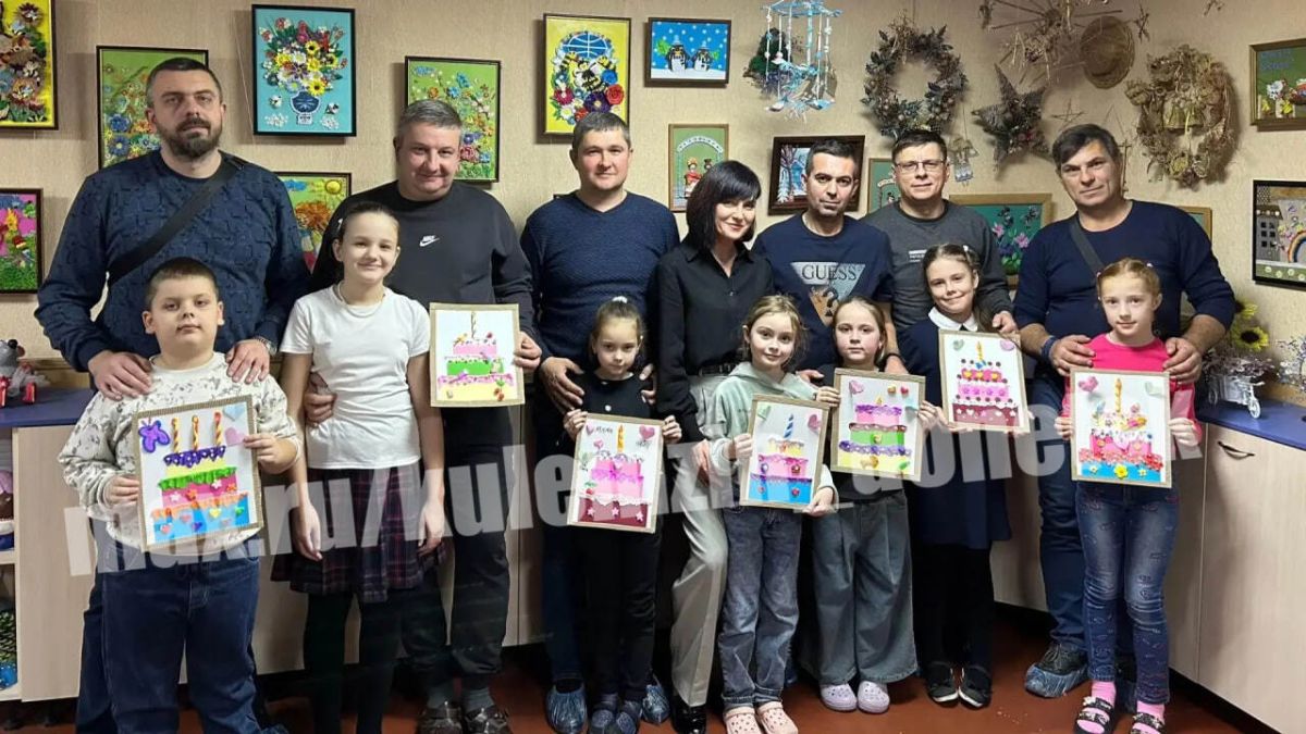 Алексей Кулемзин: В канун Дня семьи, любви и верности в дошкольных образовательных учреждениях, а также на базе досуговых и тематических площадок при учреждениях дополнительного образования прошли различные тематические... Алексей Кулемзин: В канун Дня семьи, любви и верности в дошкольных образовательных учреждениях, а также на базе досуговых и тематических площадок при учреждениях дополнительного образования прошли различные тематические...